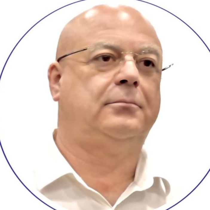 Александр Нирман — сертифицированный  русскоговорящий  риэлтор в Израиле