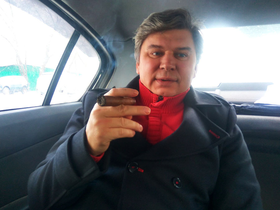 Артур Шиляев — владелец первой российской сигарной фабрики SIGLO DE ORO — видео поздравление С НОВЫМ ГОДОМ